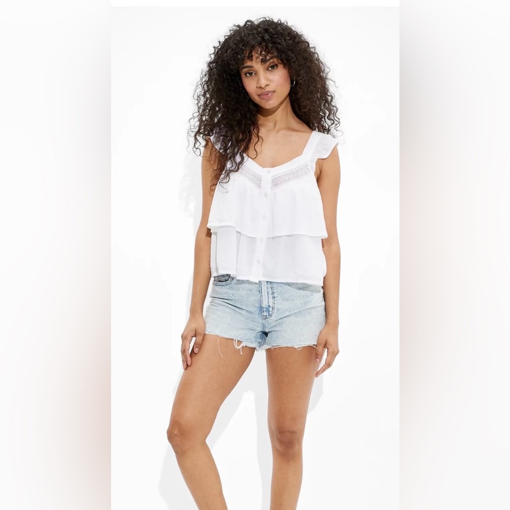 American Eagle white Flutter-Sleeve Button-Up Blouse tank size large
